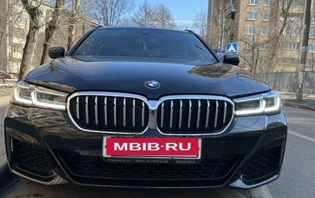 BMW 5 серия, 2020 год, 5 200 000 рублей, 2 фотография