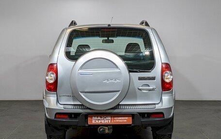 Chevrolet Niva I рестайлинг, 2012 год, 750 000 рублей, 6 фотография