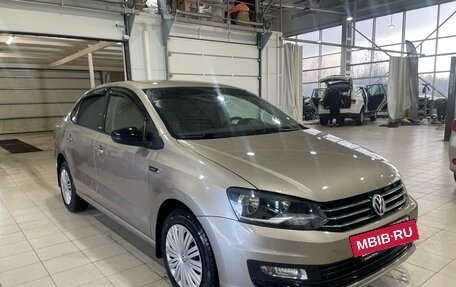 Volkswagen Polo VI (EU Market), 2017 год, 1 298 000 рублей, 2 фотография