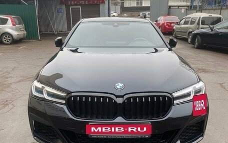 BMW 5 серия, 2021 год, 4 950 000 рублей, 2 фотография