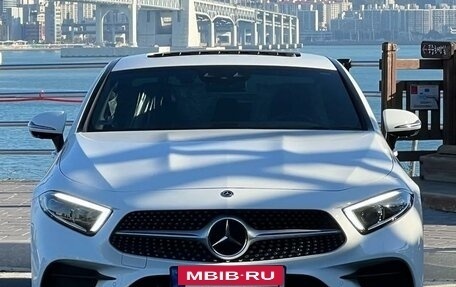 Mercedes-Benz CLS, 2021 год, 5 500 000 рублей, 2 фотография
