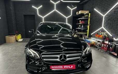 Mercedes-Benz E-Класс, 2017 год, 3 650 000 рублей, 2 фотография