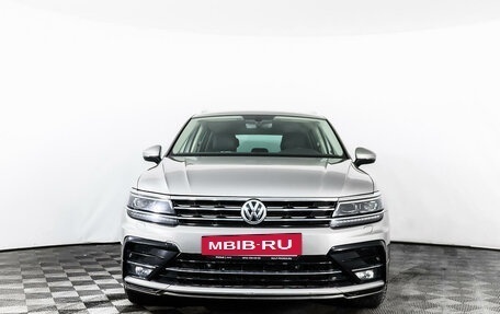 Volkswagen Tiguan II, 2018 год, 3 172 525 рублей, 2 фотография