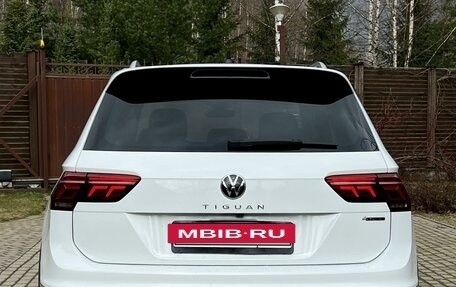 Volkswagen Tiguan II, 2021 год, 4 350 000 рублей, 6 фотография