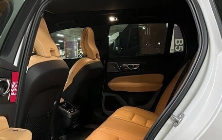 Volvo V60 II, 2019 год, 2 850 000 рублей, 5 фотография