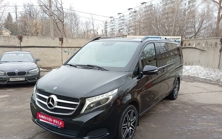 Mercedes-Benz V-Класс, 2019 год, 5 300 000 рублей, 2 фотография