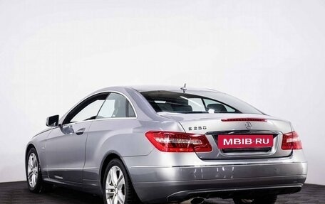 Mercedes-Benz E-Класс, 2011 год, 1 397 070 рублей, 4 фотография