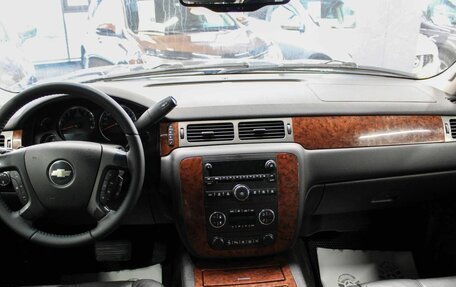 Chevrolet Tahoe III, 2008 год, 1 869 000 рублей, 5 фотография