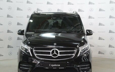 Mercedes-Benz V-Класс, 2018 год, 6 495 000 рублей, 2 фотография