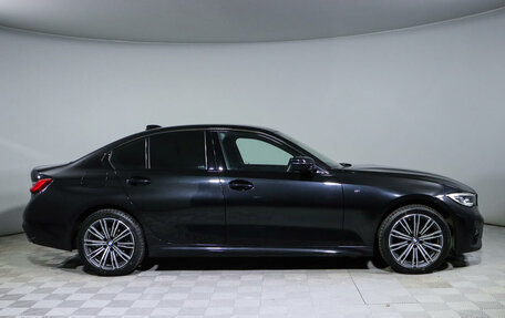 BMW 3 серия, 2019 год, 3 950 000 рублей, 4 фотография