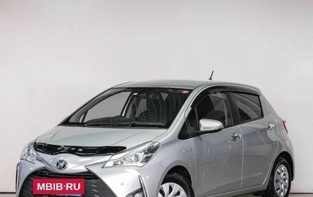 Toyota Vitz, 2019 год, 1 369 000 рублей, 2 фотография