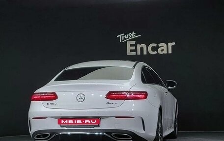 Mercedes-Benz E-Класс, 2019 год, 4 фотография