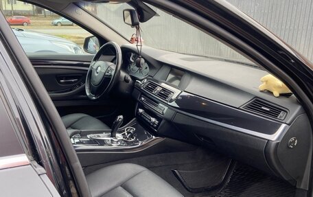 BMW 5 серия, 2013 год, 1 980 000 рублей, 2 фотография