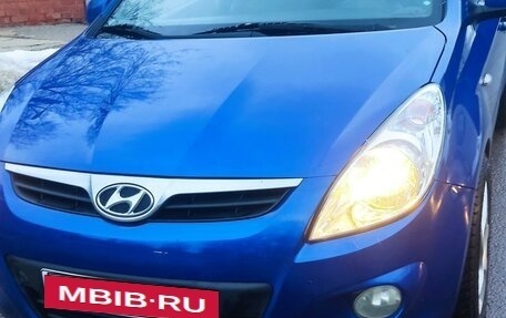 Hyundai i20 IB рестайлинг, 2010 год, 689 000 рублей, 2 фотография