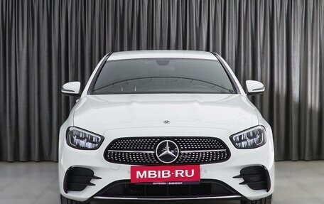 Mercedes-Benz E-Класс, 2021 год, 5 989 000 рублей, 3 фотография
