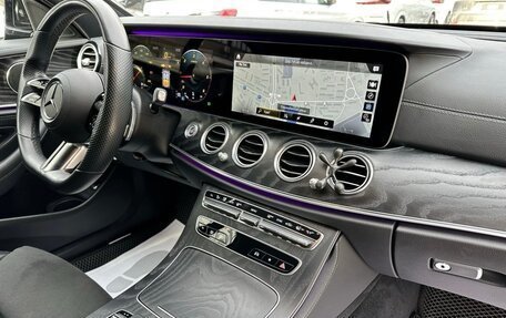 Mercedes-Benz E-Класс, 2020 год, 5 500 000 рублей, 2 фотография