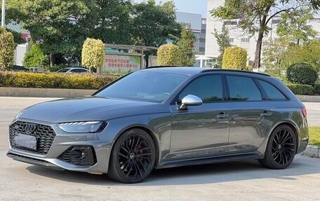 Audi RS 4, 2021 год, 7 850 000 рублей, 3 фотография