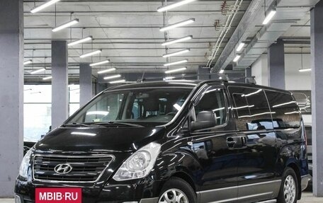 Hyundai H-1 II рестайлинг, 2013 год, 2 249 000 рублей, 3 фотография