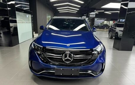 Mercedes-Benz EQC, 2023 год, 5 899 999 рублей, 2 фотография