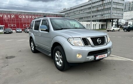 Nissan Pathfinder, 2013 год, 2 698 000 рублей, 2 фотография
