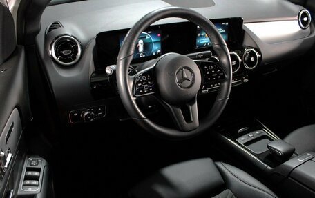 Mercedes-Benz B-Класс, 2019 год, 2 309 000 рублей, 5 фотография
