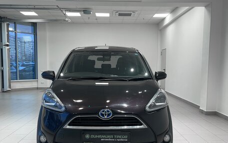 Toyota Sienta II, 2018 год, 1 660 000 рублей, 2 фотография