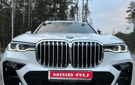 BMW X7, 2021 год, 11 400 000 рублей, 4 фотография