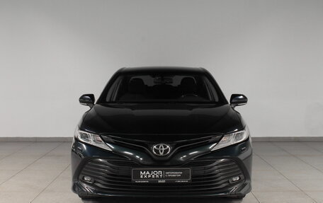 Toyota Camry, 2020 год, 2 690 000 рублей, 2 фотография
