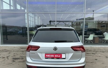 Volkswagen Tiguan II, 2020 год, 2 670 000 рублей, 5 фотография