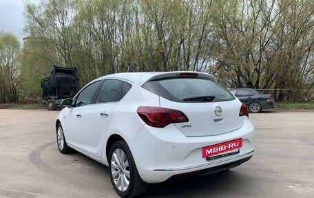 Opel Astra J, 2013 год, 1 020 000 рублей, 5 фотография