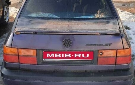 Volkswagen Vento, 1993 год, 250 000 рублей, 2 фотография