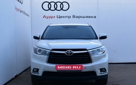 Toyota Highlander III, 2014 год, 3 099 000 рублей, 2 фотография