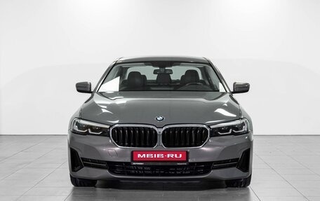BMW 5 серия, 2020 год, 4 674 000 рублей, 3 фотография
