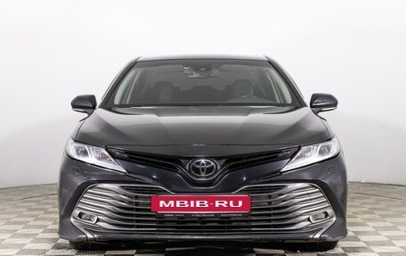 Toyota Camry, 2018 год, 2 669 789 рублей, 2 фотография