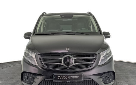Mercedes-Benz V-Класс, 2017 год, 5 395 000 рублей, 2 фотография