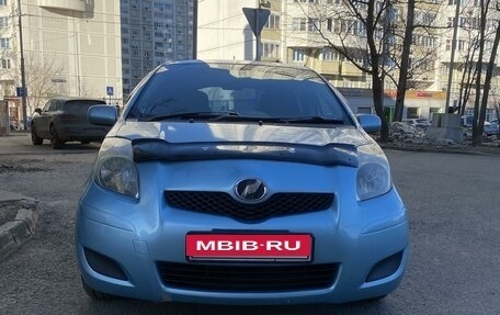 Toyota Vitz, 2005 год, 500 000 рублей, 3 фотография