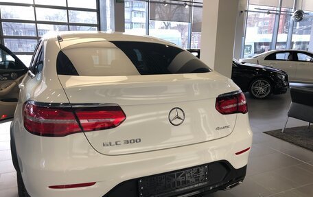 Mercedes-Benz GLC Coupe, 2017 год, 3 900 000 рублей, 3 фотография