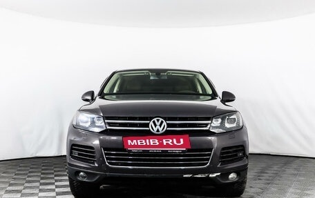 Volkswagen Touareg III, 2011 год, 2 079 555 рублей, 2 фотография