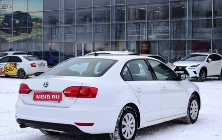 Volkswagen Jetta VI, 2014 год, 1 010 000 рублей, 2 фотография
