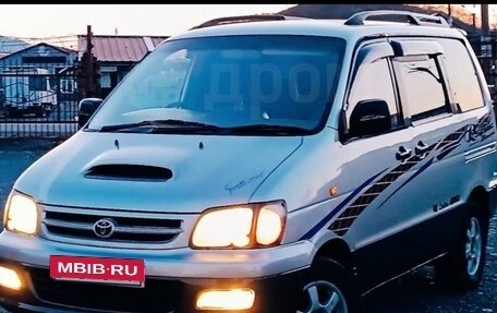 Toyota Town Ace IV, 2001 год, 689 000 рублей, 3 фотография