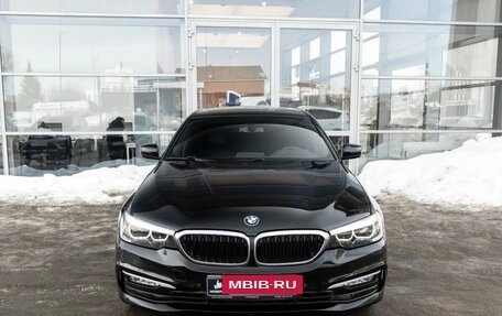 BMW 5 серия, 2018 год, 3 709 000 рублей, 2 фотография