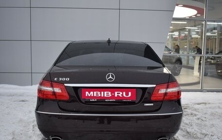 Mercedes-Benz E-Класс, 2009 год, 1 399 000 рублей, 7 фотография