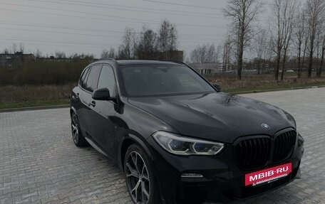 BMW X5, 2020 год, 13 500 000 рублей, 2 фотография