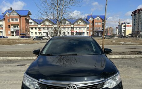 Toyota Camry, 2015 год, 2 260 000 рублей, 2 фотография