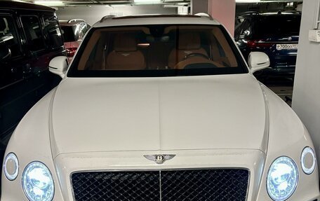 Bentley Bentayga I, 2019 год, 17 100 000 рублей, 2 фотография