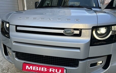 Land Rover Defender II, 2022 год, 12 200 000 рублей, 5 фотография