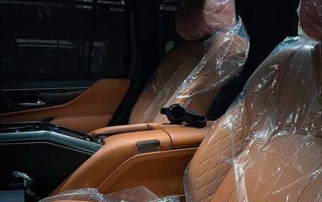 Lexus LX, 2023 год, 22 290 000 рублей, 3 фотография