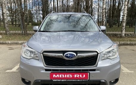 Subaru Forester, 2015 год, 2 060 000 рублей, 2 фотография