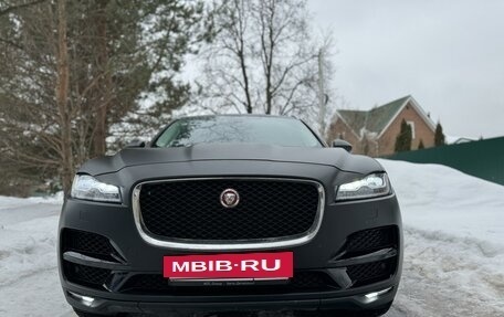 Jaguar F-Pace, 2018 год, 3 999 000 рублей, 3 фотография