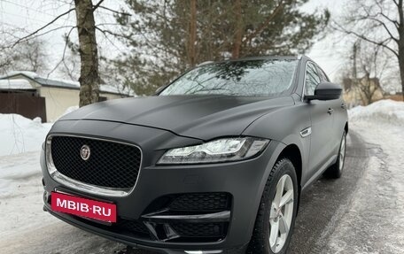 Jaguar F-Pace, 2018 год, 3 999 000 рублей, 5 фотография